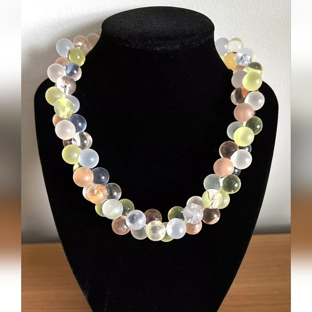 Vintage 70’s Monet Wisteria Pastel Lucite Bubble Bead Necklace